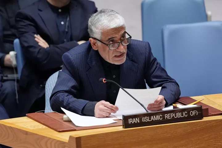 Αποκλεισμός των ΗΠΑ: Το Ιράν καταγγέλλει «σοβαρή παραβίαση της εθνικής κυριαρχίας» του