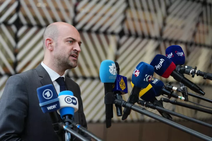 Μπαρό: Ο Πούτιν χάνει «τον Δούρειο Ίππο του στην ΕΕ» με την ήττα του Όρμπαν στην Ουγγαρία 