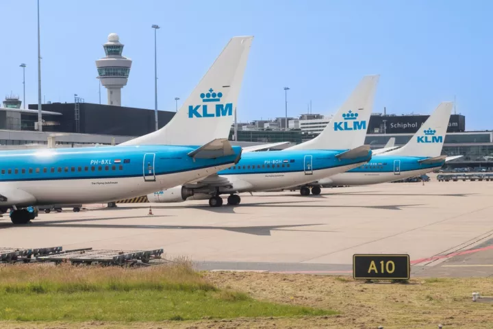 Ολλανδία: Η αεροπορική εταιρεία KLM ακυρώνει 160 πτήσεις λόγω έλλειψης καυσίμων