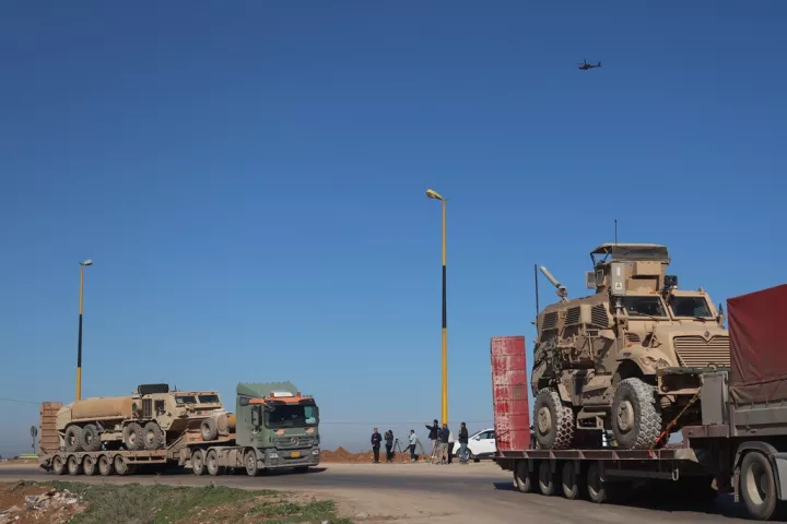 Συρία: Η κυβέρνηση έθεσε υπό τον έλεγχό της όλες τις βάσεις που φιλοξενούσαν αμερικανικές δυνάμεις