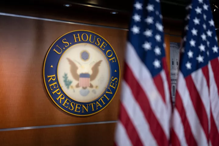 ΗΠΑ: Η Βουλή απέρριψε πρόταση για περιορισμό των στρατιωτικών εξουσιών του Τραμπ στον πόλεμο με το Ιράν