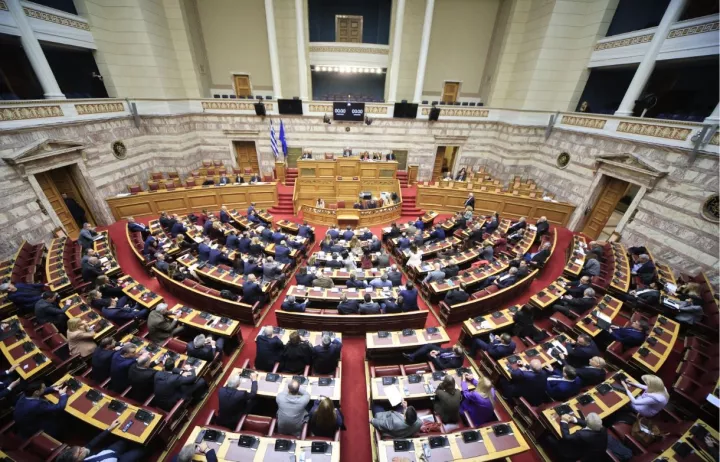 Ένα βήμα μπροστά