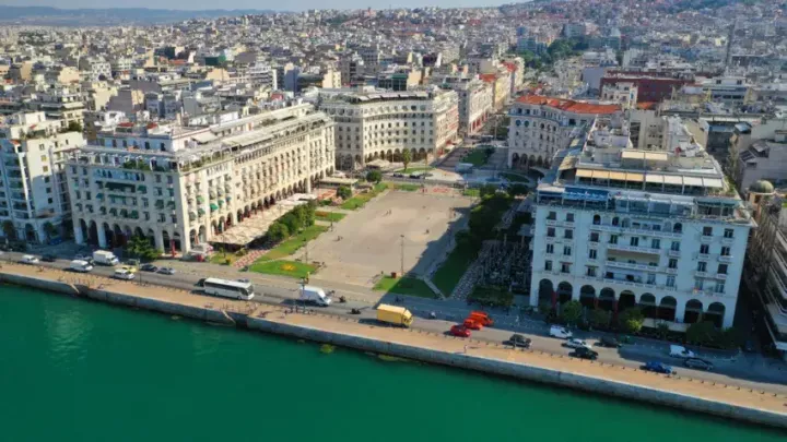 Θεσσαλονίκη: Αύξηση τιμών και είσοδος διεθνών brands – Πώς μετασχηματίζεται η ξενοδοχειακή αγορά