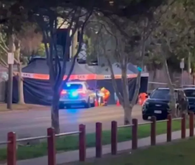 Αυτοκίνητο έπεσε σε πεζούς στη Μελβούρνη - Ένας νεκρός και ένας σε κρίσιμη κατάσταση