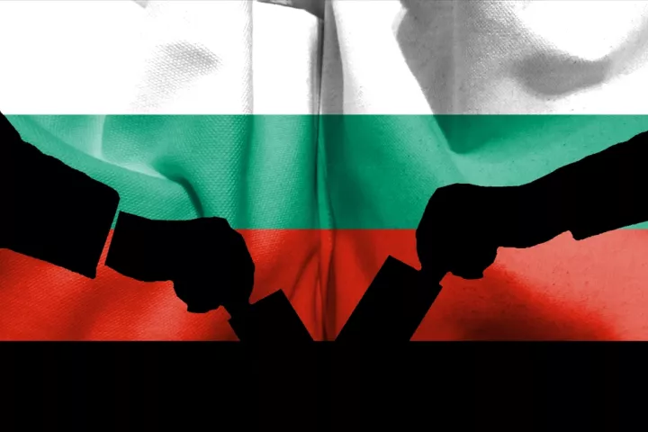 Βουλγαρία:  Άνοιξαν οι κάλπες για τις βουλευτικές εκλογές - Φαβορί ο  φιλορώσος Ράντεφ