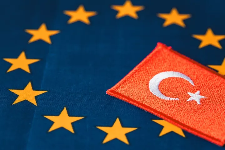 Ευρώπη και Τουρκία: Όταν η θεσμική και στρατηγική επιμονή αποδίδει