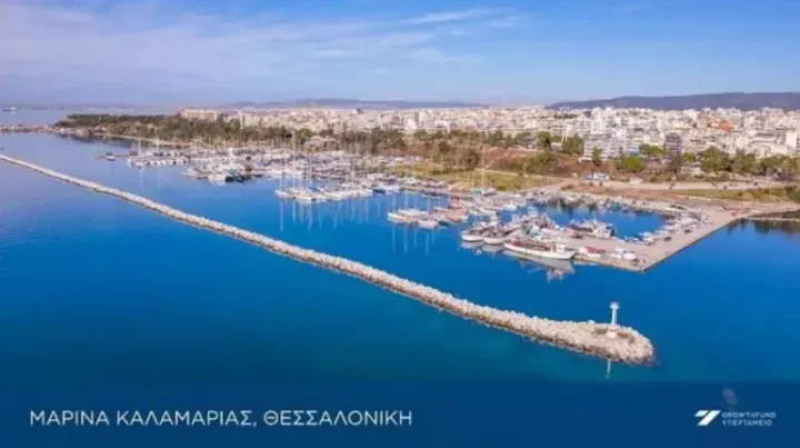 Μαρίνα Αρετσούς: Βουλιάζοντας στις εμμονές και στην οπισθοδρόμηση