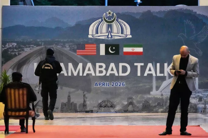 Τεχεράνη: Οι ΗΠΑ δεν βλέπουν σοβαρά τη διπλωματική διαδικασία – Μη διαπραγματεύσιμη η μεταφορά εμπλουτισμένου ουρανίου 