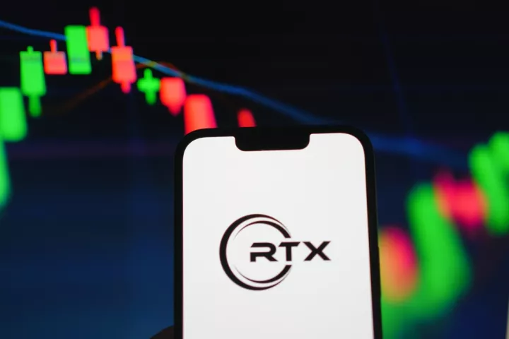 Η Bernstein αξιολογεί εκ νέου τη μετοχή της RTX εν όψει των αποτελεσμάτων του πρώτου τριμήνου