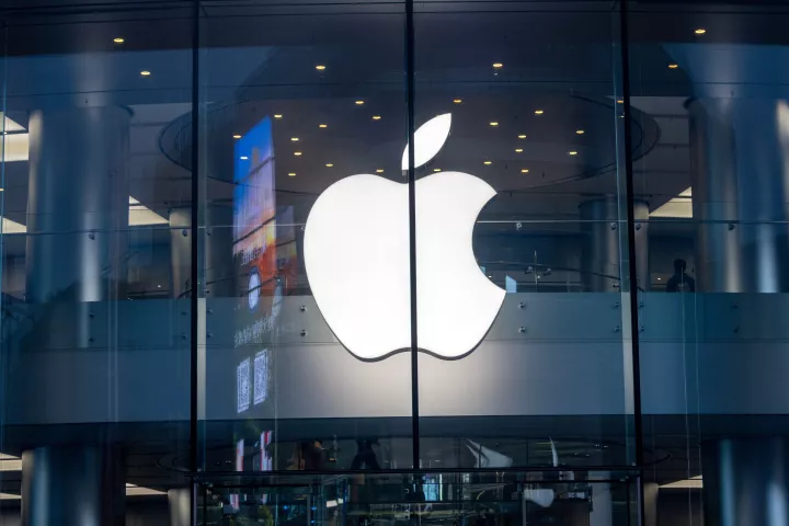 Αλλαγή ηγεσίας στην Apple: Νέος CEO ο Τζον Τέρνους - Ο Τιμ Κουκ αναλαμβάνει εκτελεστικός πρόεδρος