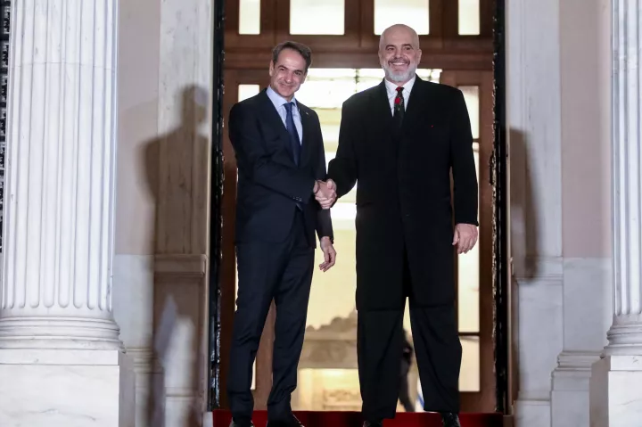 Συνάντηση Κυρ. Μητσοτάκη με Έντι Ράμα αύριο το πρωί στο Μέγαρο Μαξίμου 