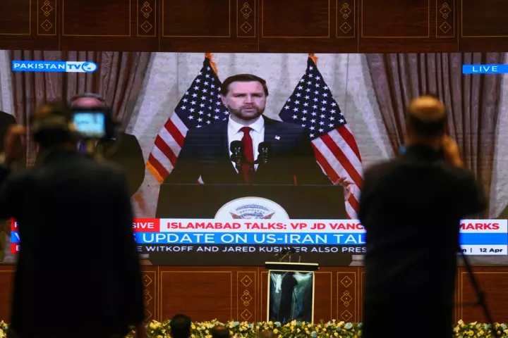 Αθ. Μποζίνης: Τα σενάρια της επόμενης πράξης στη Μ. Ανατολή και το «παιχνίδι» του Ιράν