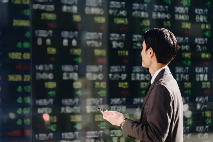 Ασία: Μεικτά πρόσημα στις αγορές με ρεκόρ για τον Nikkei εν μέσω γεωπολιτικής αβεβαιότητας