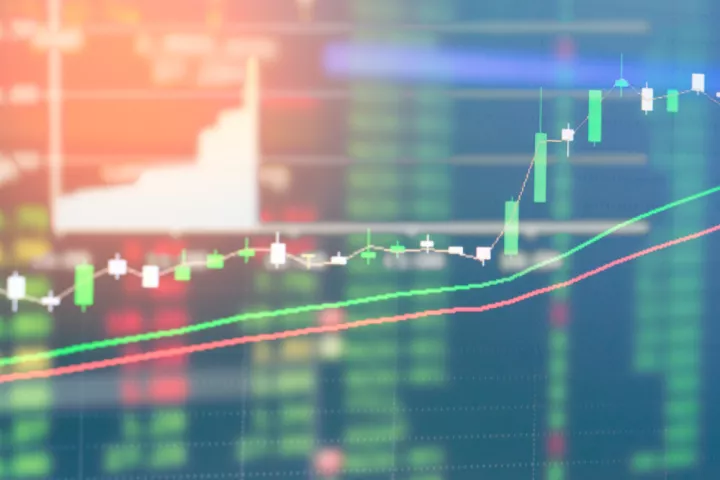 Ευρωαγορές: Ανοδικές τάσεις αλλά με μικρές μεταβολές στο άνοιγμα