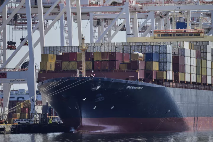 Υπουργείο Ναυτιλίας: Δεν έχει καταληφθεί το «Epaminondas»