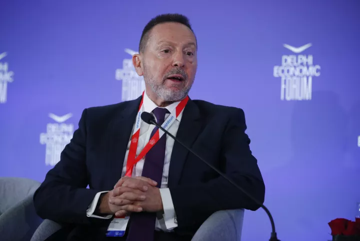 Συζήτηση του Γιάννη Στουρνάρα στο 11ο Οικονομικό Φόρουμ Δελφών