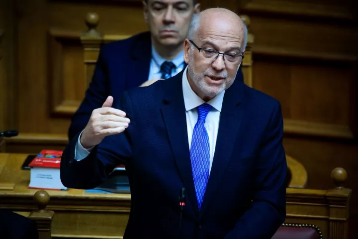 Γ. Φλωρίδης: Έκφραση ραγιαδισμού ότι θα έρθουν οι Ευρωπαίοι και θα μας κάνουν ντα-Έρχεται στη Βουλή η ρύθμιση για ταχύτερη εκδίκαση υποθέσεων βουλευτών μετά την άρση ασυλίας 