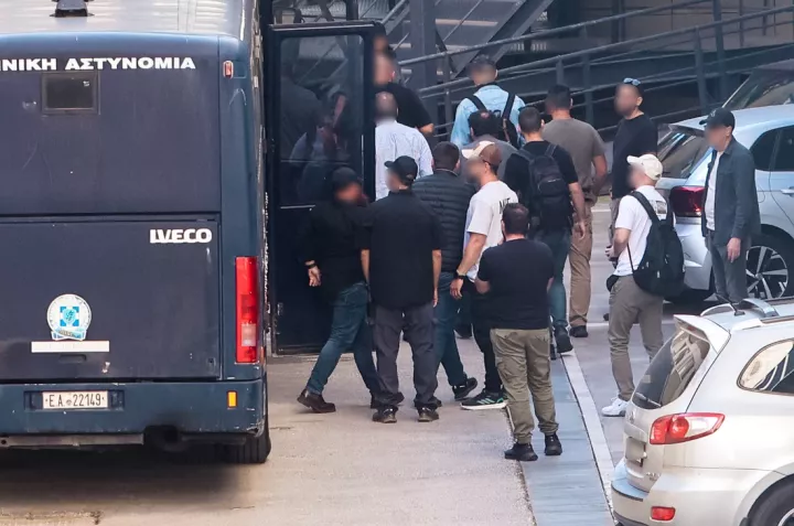 Επιχείρηση «Θερισμός» σε Κοζάνη και Αγρίνιο για ΟΠΕΚΕΠΕ: 14 συλλήψεις για απάτη - Άνω των 2,4 εκατ. ευρώ η ζημία 