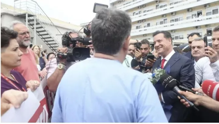 Επάγγελμα «διαμαρτυρόμενος» και η τάση να «χτυπούν» το σύστημα «από μέσα»