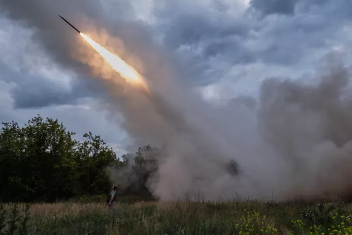 Ρωσικό drone χτύπησε εγκατάσταση κοντά στο πυρηνικό εργοστάσιο του Τσέρνομπιλ - Ζελένσκι: Σκόπιμη η επίθεση
