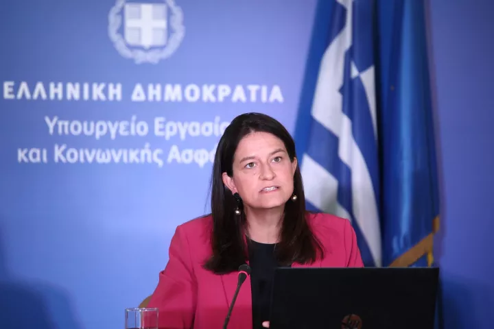 Επιπλέον 1.000 θέσεις εργασίας για ΑμεΑ στους ΟΤΑ – Κεραμέως: Ίσες ευκαιρίες για όλους
