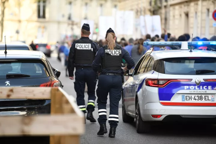 Γαλλία: Αυστηρότερες ποινές και ταχύτερες ανακρίσεις μετά τον θάνατο της 11χρονης Λιανά