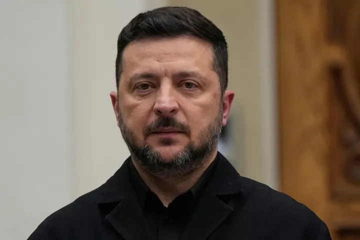 Ζελένσκι: Οι ουκρανικές δυνάμεις έπληξαν ρωσική πολεμική βιομηχανία και διυλιστήριο (pic&vid)