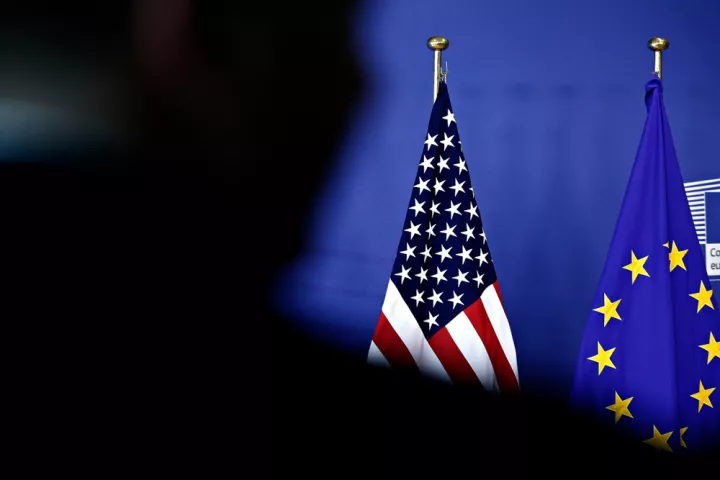 Μόλις το 11% των Ευρωπαίων θεωρεί πλέον τις ΗΠΑ σύμμαχο, σύμφωνα με έρευνα