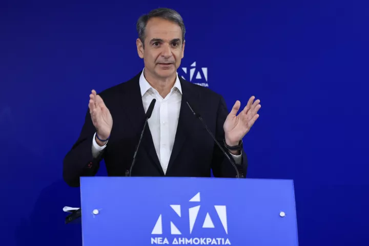 Τα μηνύματα του Κυρ. Μητσοτάκη σε Καραμανλή, Σαμαρά και οι «αιχμές» στην αντιπολίτευση