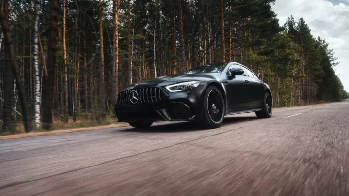 Mercedes-Benz: Συνεργασία με γερμανική startup για οχήματα αντιμετώπισης drones