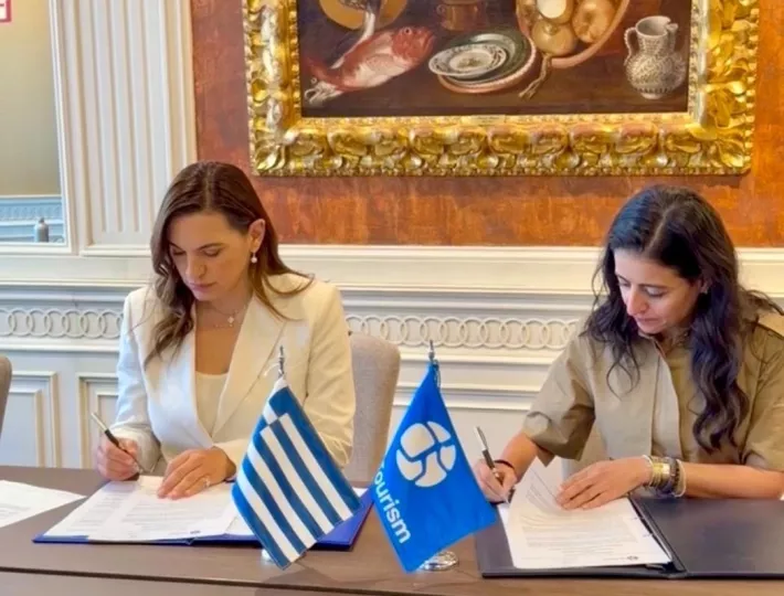 Υπ. Τουρισμού: Μνημόνιο συνεργασίας για τη λειτουργία του Κέντρου Έρευνας και Παρακολούθησης Παράκτιου και Θαλάσσιου Τουρισμού