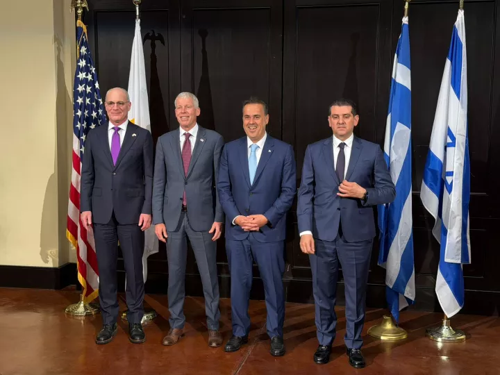 Η «χαμένη» ψυχή της ΝΔ βρέθηκε στο Χιούστον του Τέξας