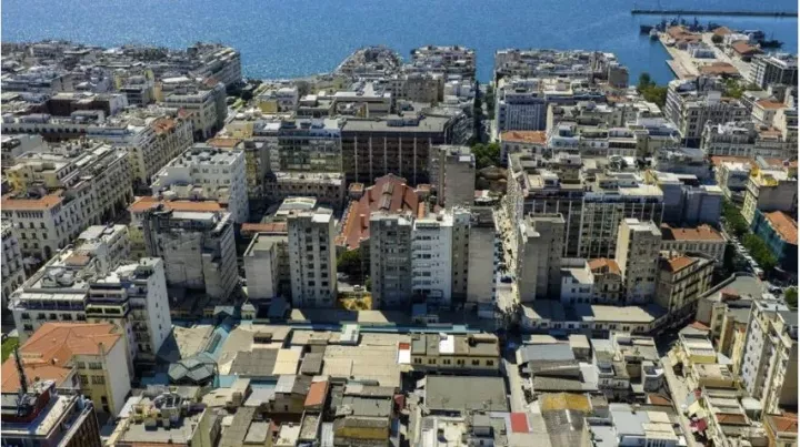 Θεσσαλονίκη: Το κυνήγι των υπεραξιών στα ακίνητα – Οι περιοχές που ξεχωρίζουν και το στοίχημα του FlyOver