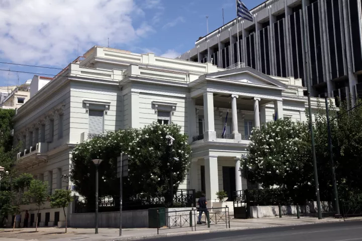 ΥΠΕΞ: Η Ελλάδα χαιρετίζει τη συμφωνία μεταξύ ΗΠΑ και Ιράν