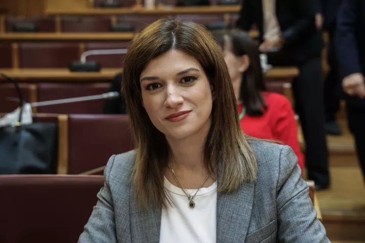 Κ. Νοτοπούλου: Δεν ζήτησα να συμπεριληφθεί το όνομά μου σε δημοσκόπηση για το ΠΑΣΟΚ