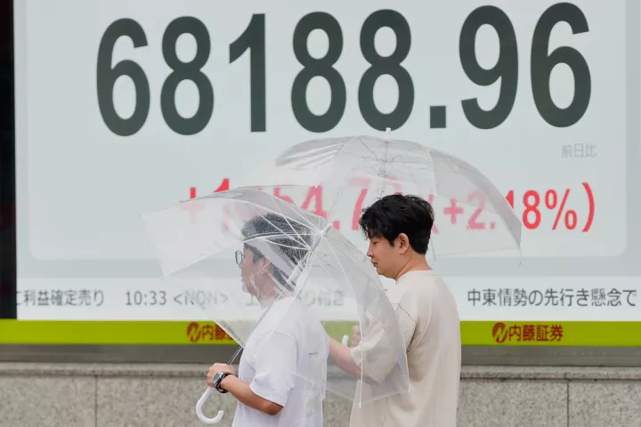 Ασία: Νέο ρεκόρ στον Nikkei με φόντο την αύξηση των επιτοκίων από την Τράπεζα της Ιαπωνίας