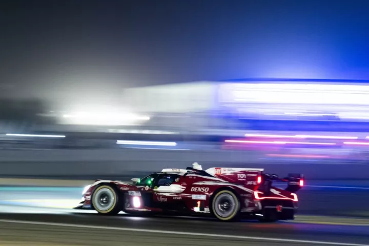 Η Toyota επέστρεψε στην κορυφή του Le Mans έπειτα από έναν αγώνα θρίλερ