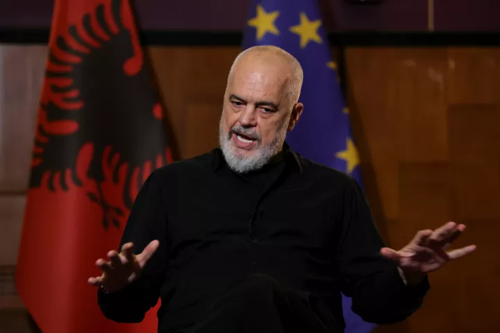 Στην αντεπίθεση ο Ράμα: Δεν έχει κλείσει καμία συμφωνία, είναι όλα ψέματα