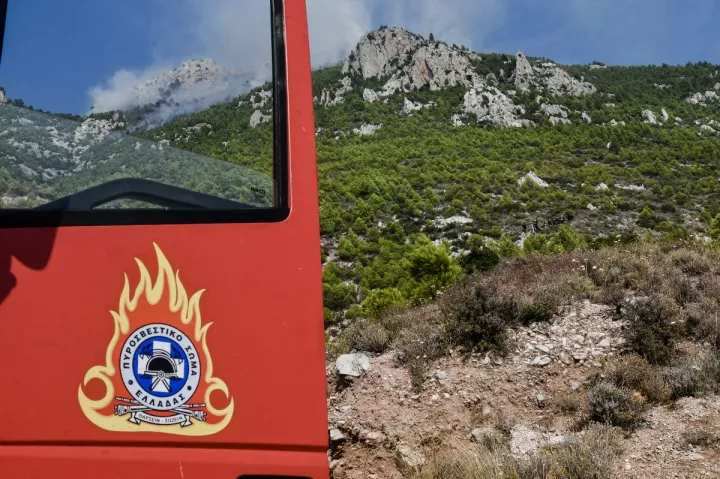 Πυρκαγιά στην Ξηρολίμνη Φωκίδας- Δεν απειλείται κατοικημένη περιοχή