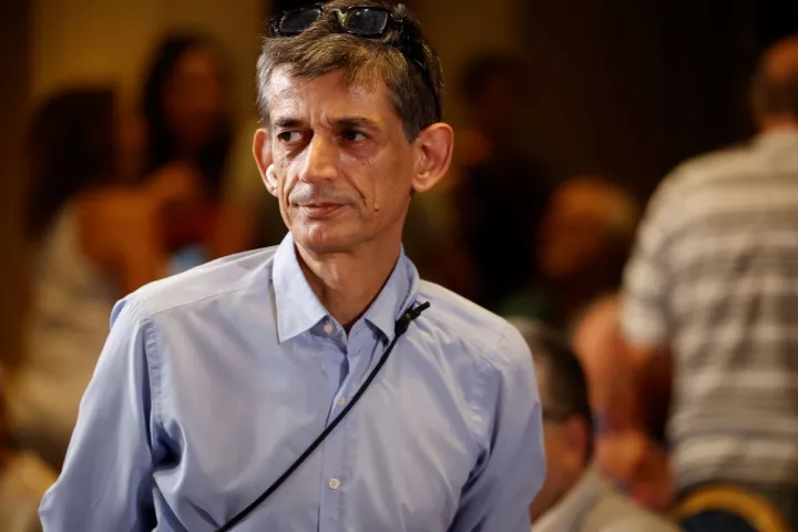 «Πυρά» Καρανίκα κατά Τσίπρα: Ζει στην κοσμάρα του ως φεουδάρχης - Έχει κάνει αριστερά άτομα να ντρέπονται