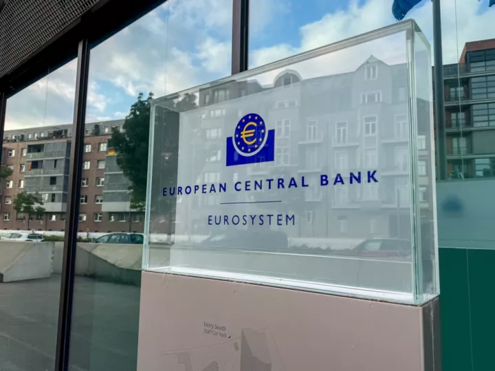 Ευρωζώνη: Προς αύξηση 2,6% οι μισθοί μέχρι το τέλος του 2026 - Η σημασία για τα επιτόκια της ΕΚΤ 
