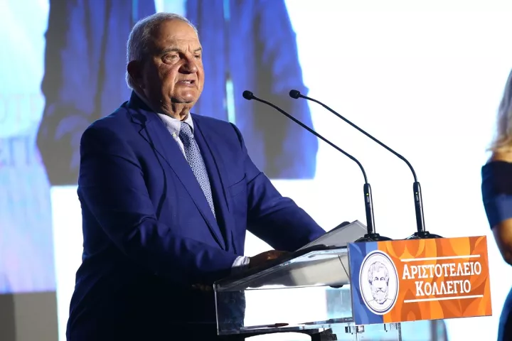 Κ. Καραμανλής στο Αριστοτέλειο Κολλέγιο: Προσοχή σε όσους είναι ερωτευμένοι με την εξουσία και το χρήμα