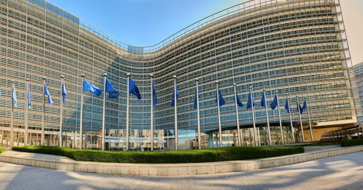 Gender pay gap: Έρχονται κυρώσεις για τη Γερμανία;