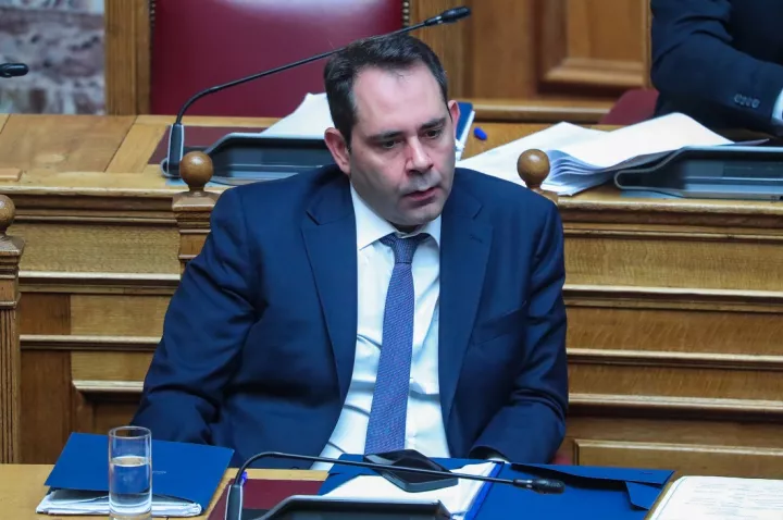 Πετραλιάς: Υλοποιούμε τα μέτρα ενίσχυσης - Μαρκόπουλος σε αντιπολίτευση: Όχι tele-marketing και «πάρε κόσμε»