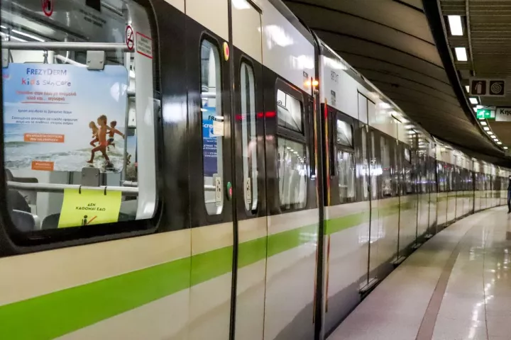 Μετρό Αθήνας: 149,5 εκατ. ευρώ για την αναβάθμιση συρμών και εγκατάσταση κλιματιστικών σε συρμούς