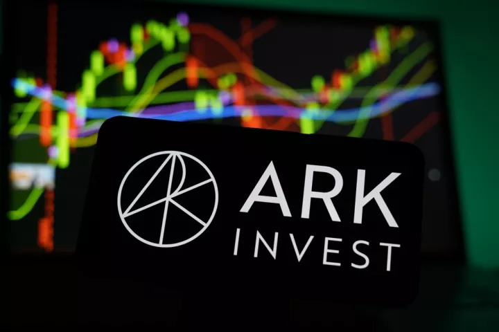 Η ARK Invest αγοράζει Tesla, μειώνει Roku και επενδύει στην Τεχνητή Νοημοσύνη