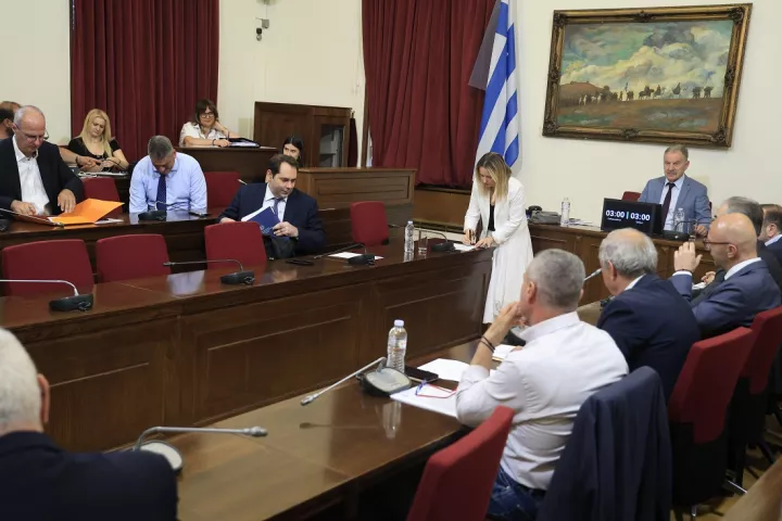 Νομοθετικές βελτιώσεις προανήγγειλαν οι υφυπουργοί Εθνικής Οικονομίας και Οικονομικών