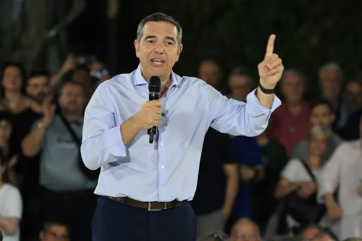 Στέλεχος ΕΛ.Α.Σ.: Ο Τσίπρας θα φορολογήσει σκάφη και πολυτελή αυτοκίνητα
