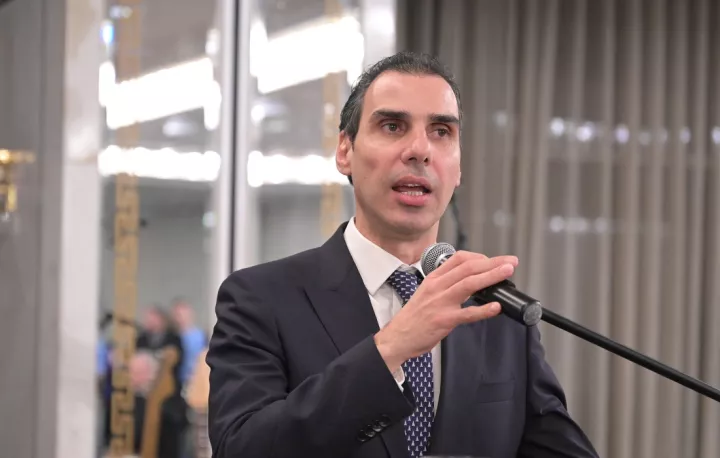 Μ, Θεμιστοκλέους: Μέσα στους επόμενους μήνες ενισχύεται το ΕΚΑΒ με επιπλέον 250 νέα ασθενοφόρα