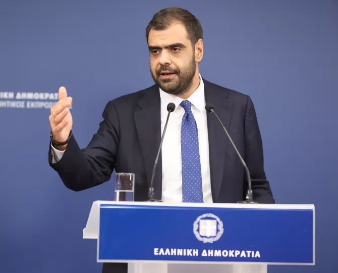 Μαρινάκης για κόμμα Τσίπρα: Στο «πόδι» οι προτάσεις τους - Προκαλούν θυμηδία
